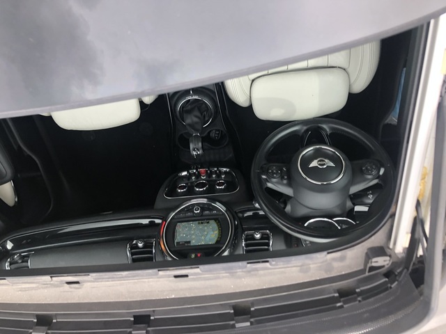 Mini Mini Clubman Cooper D 150ch Red Hot Chili BVA